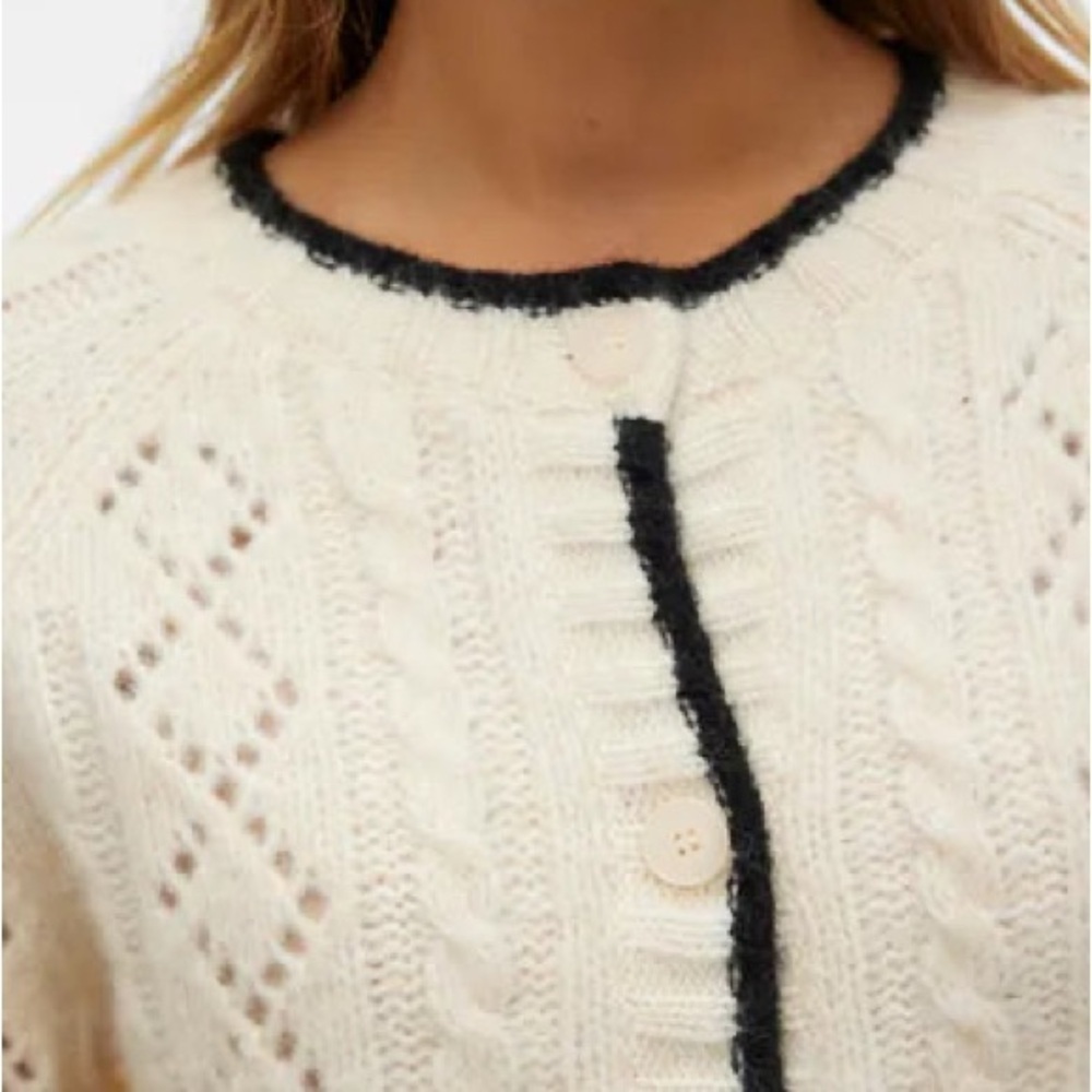 Vero Moda Cream Knit Cardigan with Black Trim - Picture 3 of 7